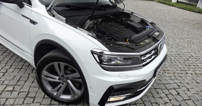 Volkswagen Tiguan cena 99700 przebieg: 175000, rok produkcji 2017 z Siemiatycze małe 667